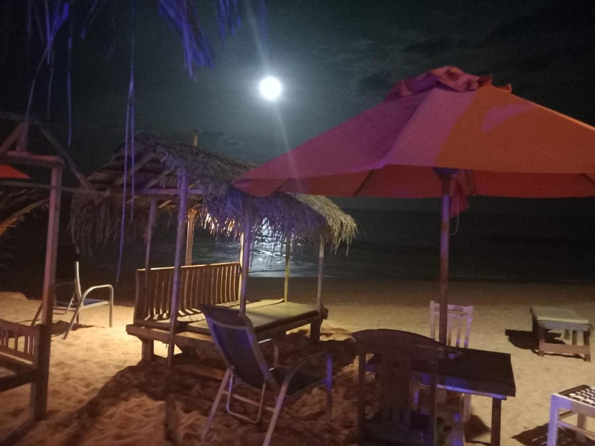 Blue Horizon Beach Hotel タンガラ エクステリア 写真